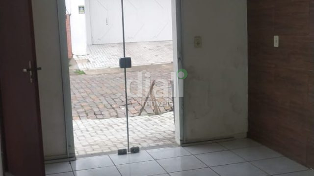 AP TERRÉO NO CENTRO