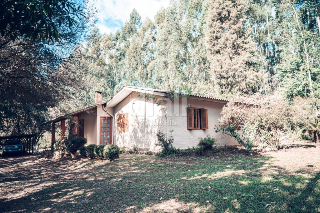 08326583-9425-43b0-8a9c-81b8c51fb1a3