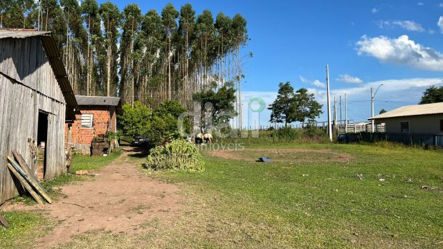VOCÊ QUE PROCURA DESCANSO, SITIO LOCALIZADO PERTO DA CIDADE!