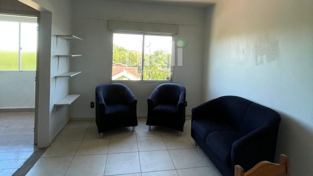 AP SEMI MOBILIADO PARA LOCAÇÃO NO BAIRRO SANTO ANTONIO!