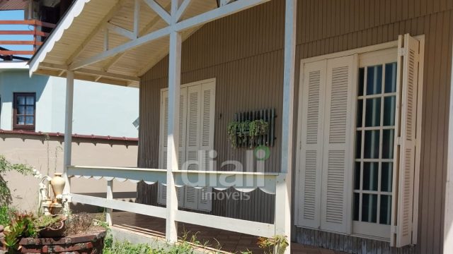 OPORTUNIDADE IMPERDÍVEL DE CASA A VENDA EM TAQUARI-RS.