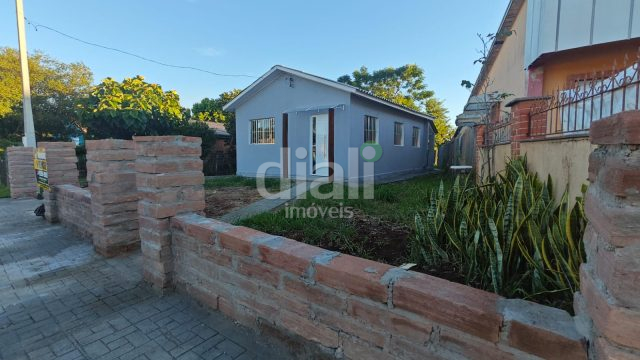 ÓTIMA OPORTUNIDADE DE CASA FINANCIÁVEL NO BAIRRO COQUEIROS!